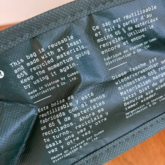 Lululemon shopping tote bag green white small - Picture 4 of 4